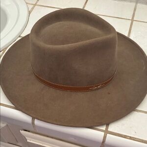 Brown Wide Brim Hat with Tan Band